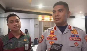 Kepala Bidang Pengawasan Operasional Lalu Lintas Dinas Perhubungan Kota Palembang, Julyanzah, didampingi Fungsional Madya Pengembang Kewirausahaan Dinas Koperasi dan UKM Kota Palembang, Efan Nopiansyah