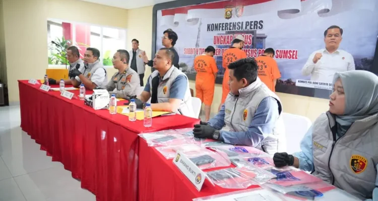 Ditreskrimsus Polda Sumsel berhasil membongkar praktik kejahatan siber berupa manipulasi data elektronik untuk aktivasi IMEI