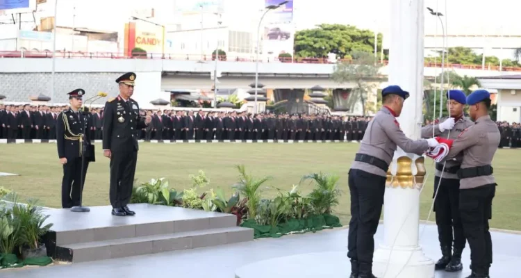 Kapolda Sumsel, Irjen Pol Dr. Sandi Nugroho, S.I.K., S.H., M.Hum Pimpin Upacara Peringatan Hari Lahir Pancasila Tahun 2026