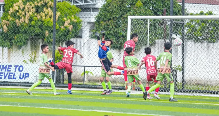 SSB PSS Palembang U-12 saat mengoyak gawang SSB KMP Bumara U-12
