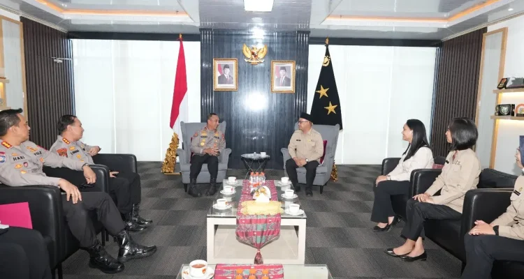 Suasana audiensi antara Kapolda Sumsel dan Kepala BP3MI Sumsel