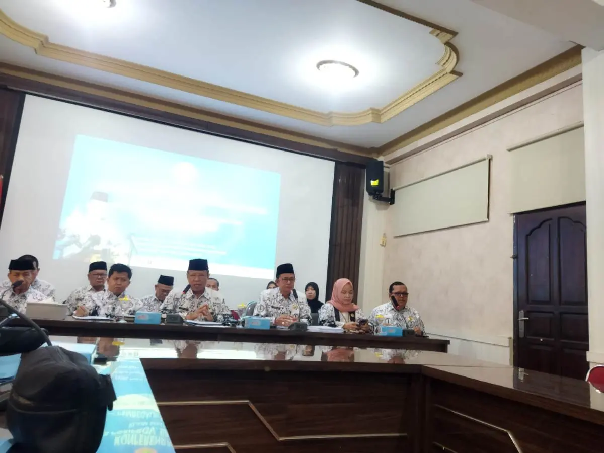 Terkait SK Reza Pahlevi, PGRI Sumsel menggelar Konfres di Sekretariat PGRI Sumsel