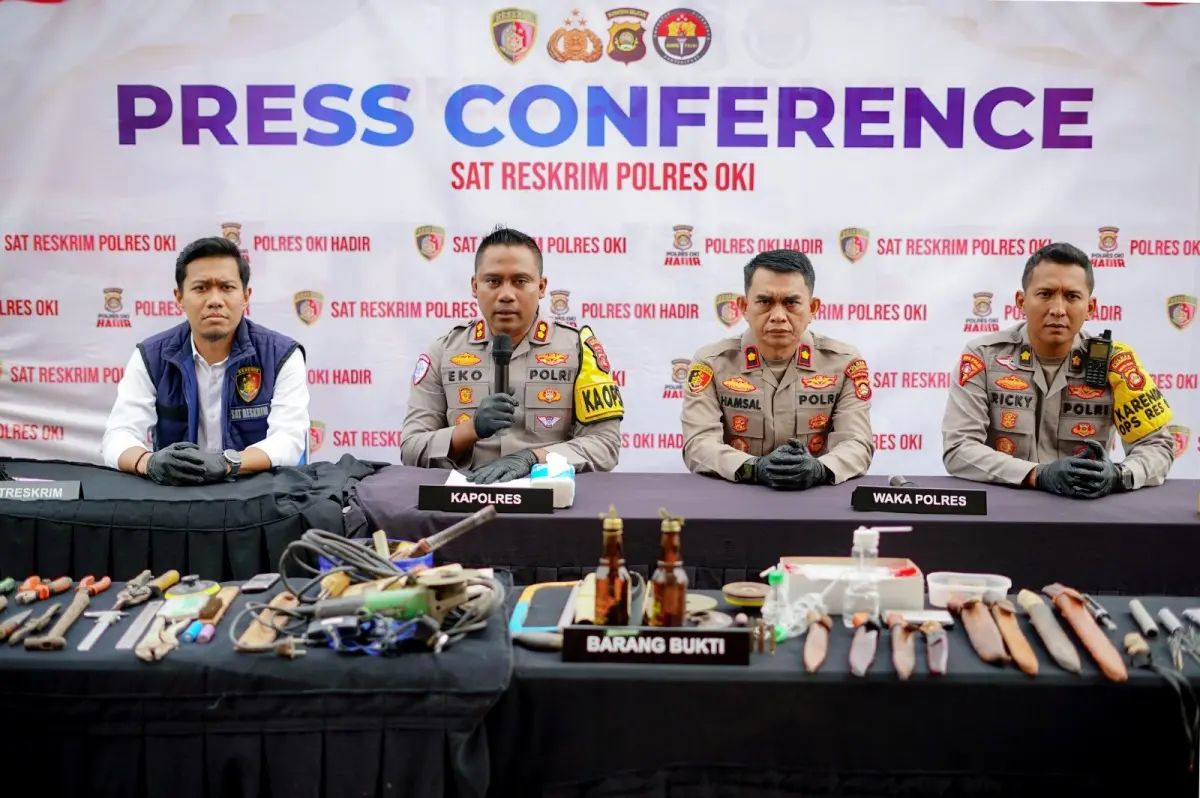 konferensi pers Operasi Senpi Musi 2026 yang dipimpin Kapolres OKI AKBP Eko Rubiyanto, S.H., S.I.K., M.H.,