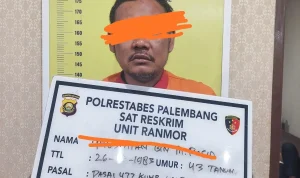 tersangka berinisial MSL (43) diamankan polrestabes Palembang